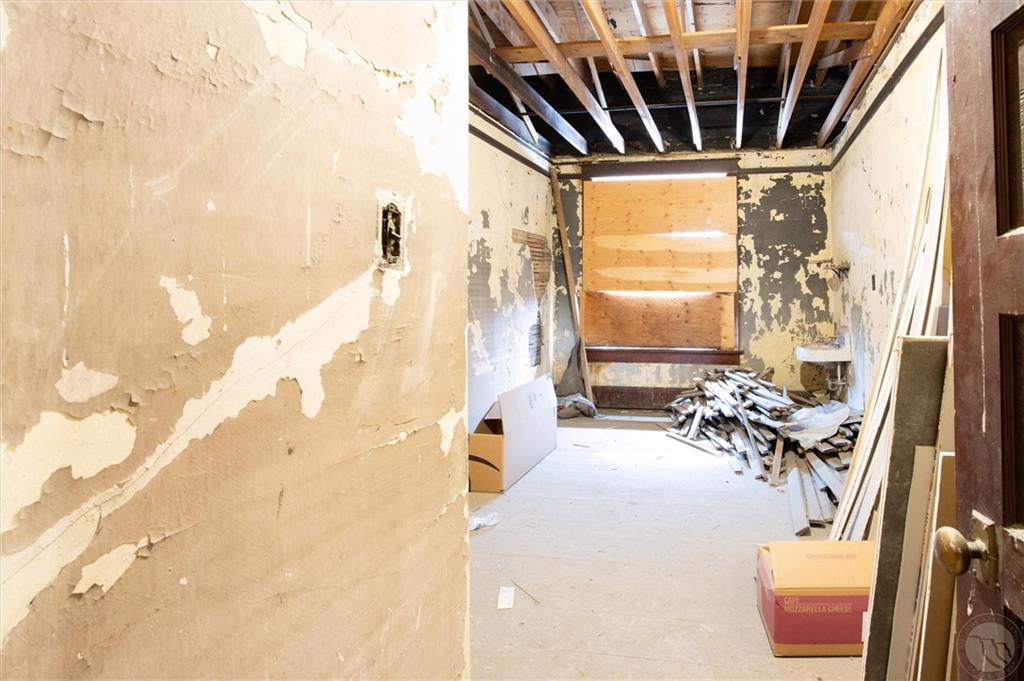 101 Main Property Photo 29