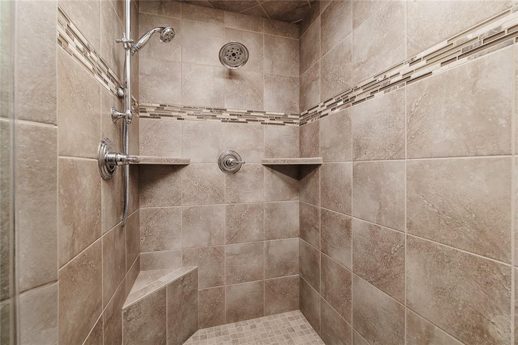 4616 N Hollow Brook Drive Property Photo 17