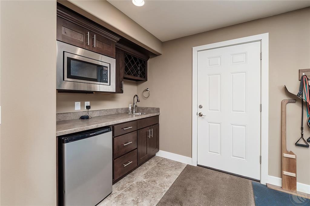 4616 N Hollow Brook Drive Property Photo 22