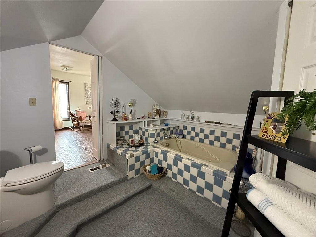 415 4th Ave. Property Photo 16