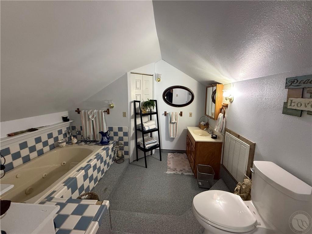 415 4th Ave. Property Photo 18