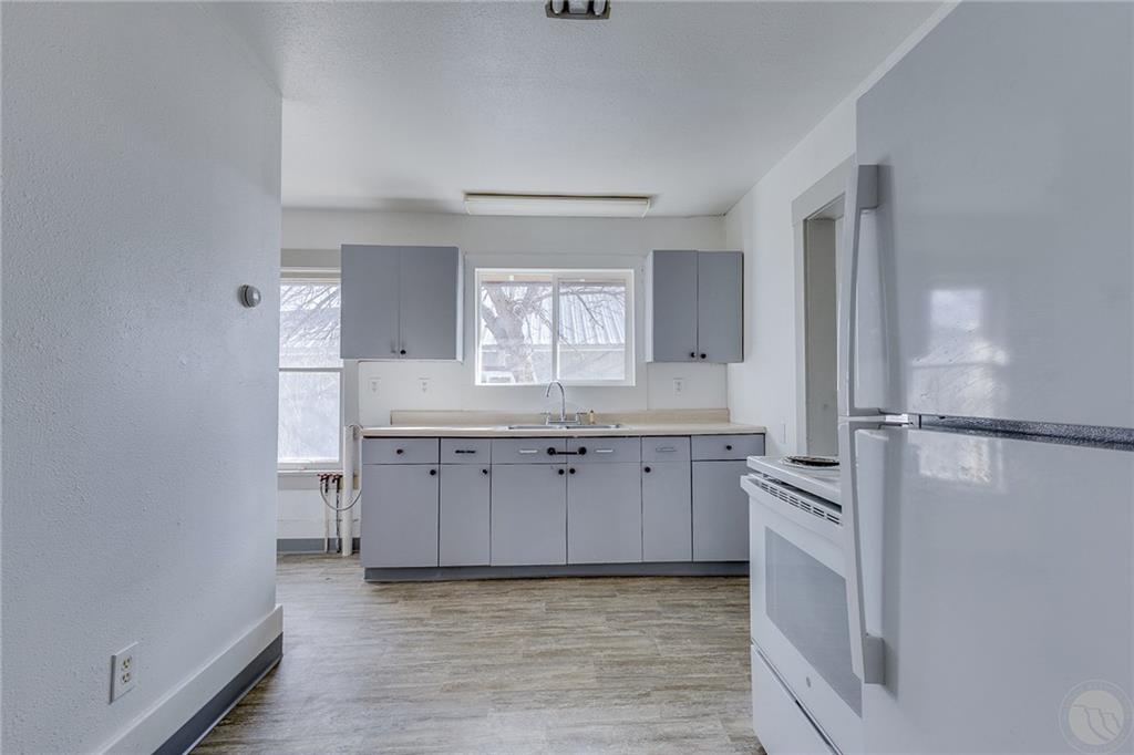 616 1st Property Photo 7