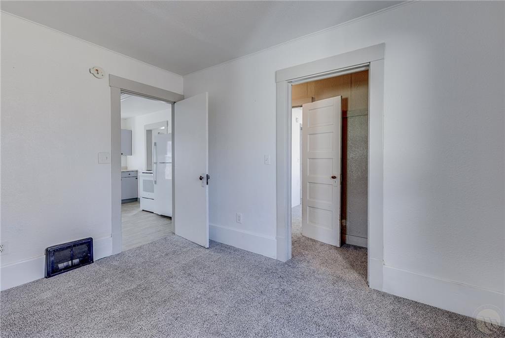 616 1st Property Photo 15