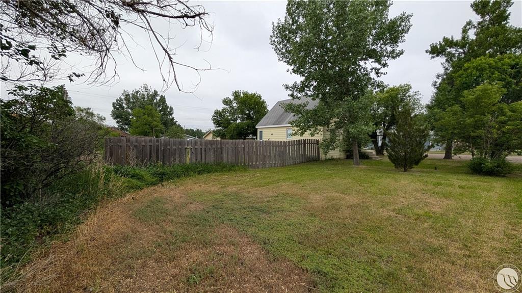 103 N Central Avenue Property Photo 5