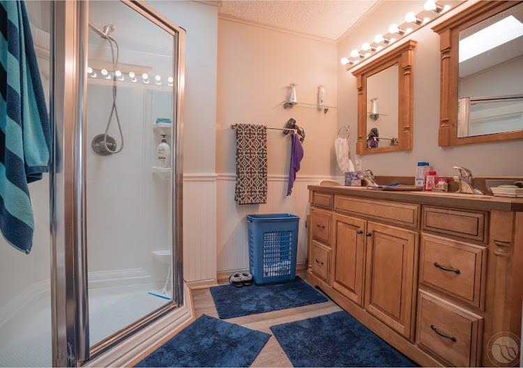 3655 Louis Drive Property Photo 8