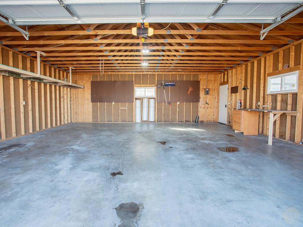 344 Phyllis Circle Property Photo 23