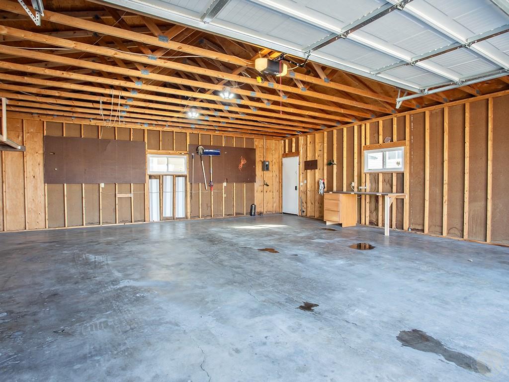 344 Phyllis Circle Property Photo 24