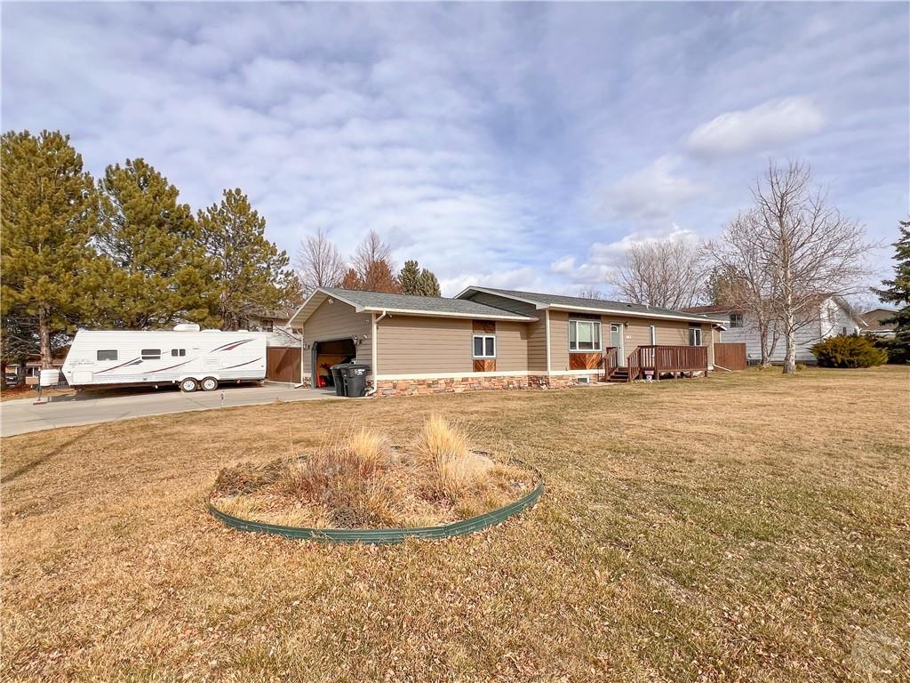 463 Caravan Avenue Property Photo 1