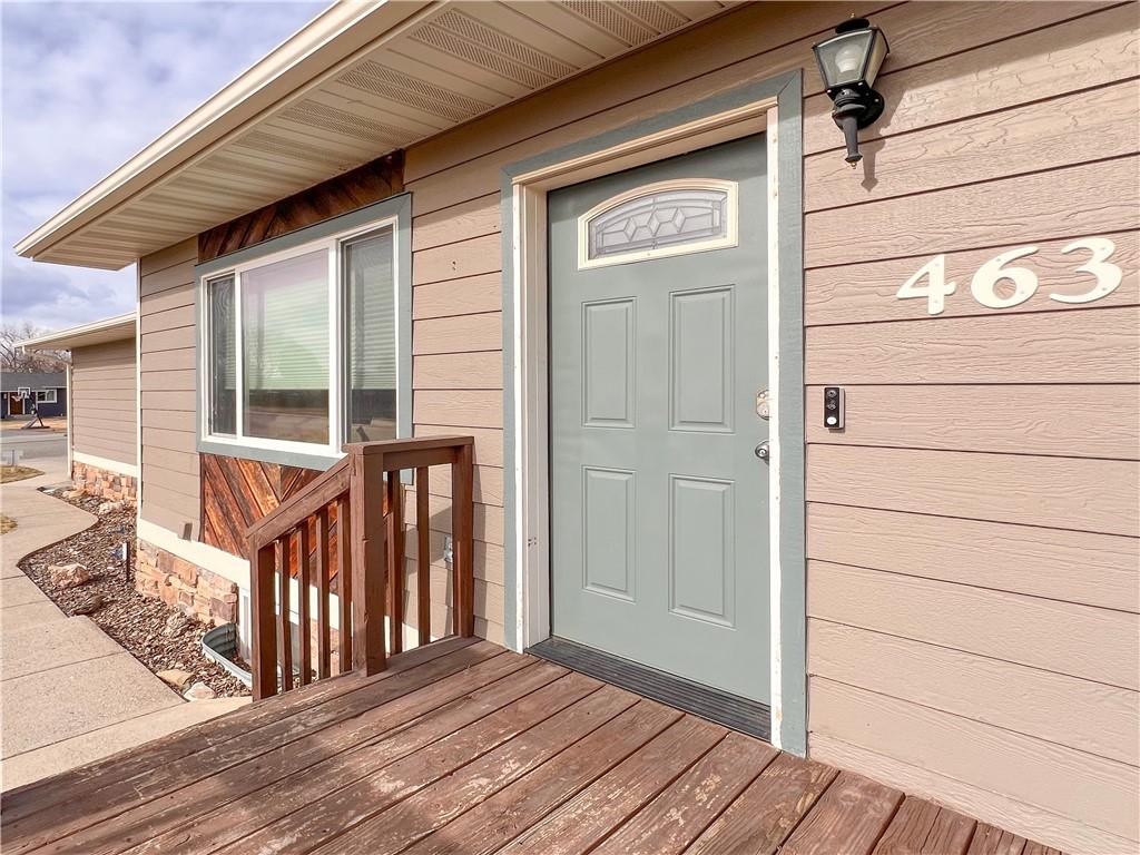 463 Caravan Avenue Property Photo 5