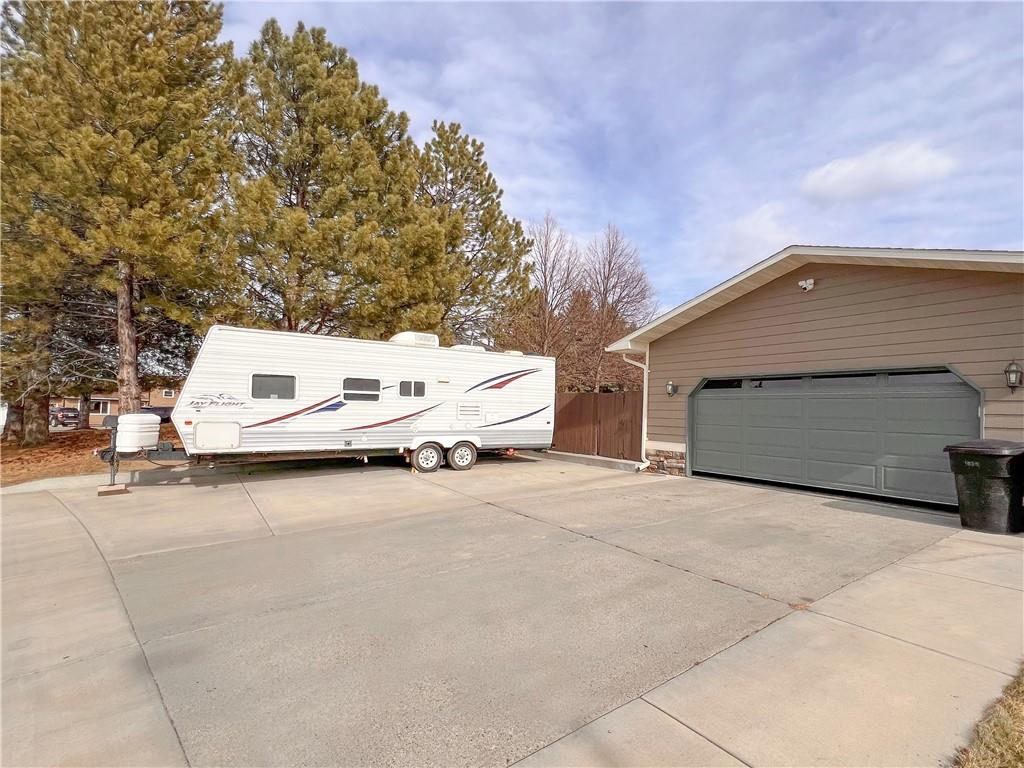 463 Caravan Avenue Property Photo 6