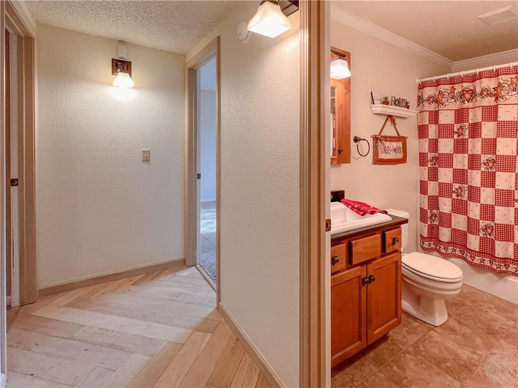 463 Caravan Avenue Property Photo 13