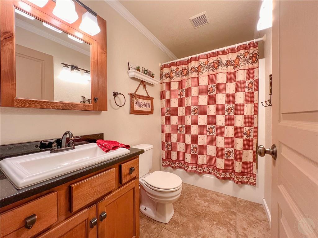 463 Caravan Avenue Property Photo 14