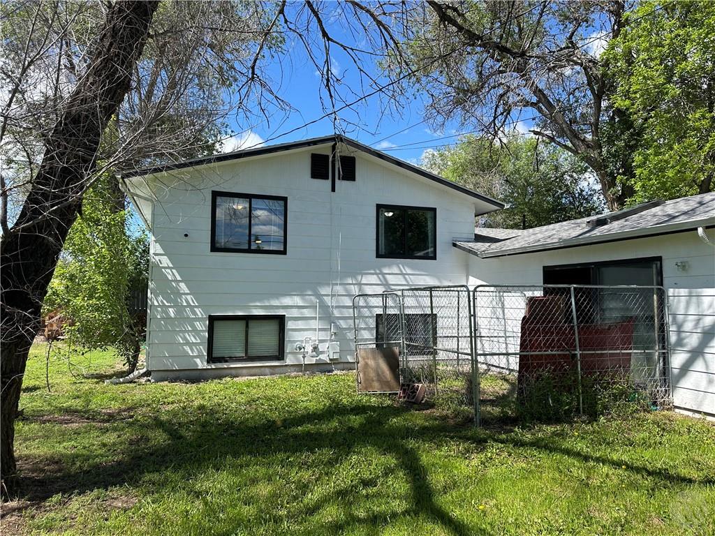 909 S 28th Street Property Photo 7