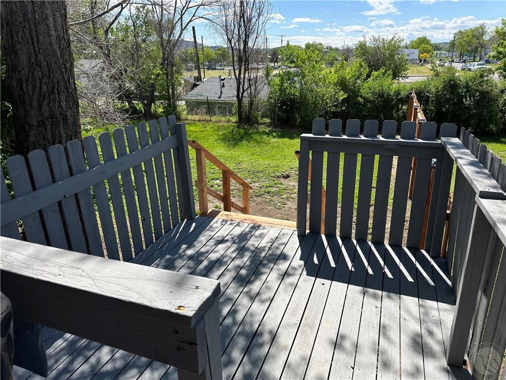 909 S 28th Street Property Photo 28