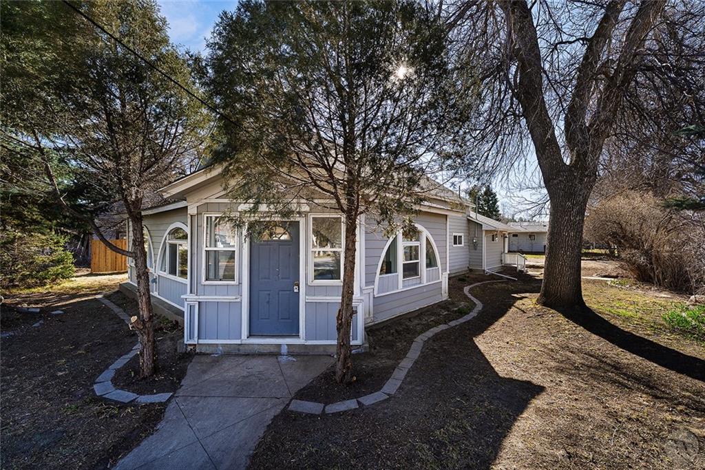 201 E Front Street Property Photo