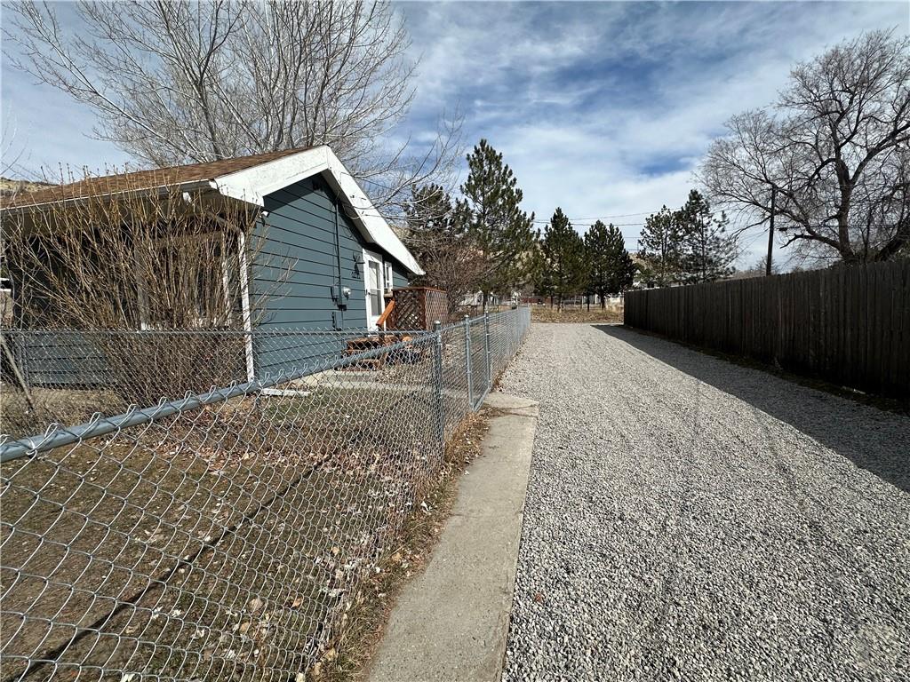 823 N 18th Street Property Photo 14