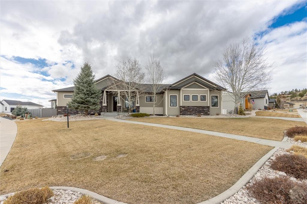 4206 Woodgrove Drive Property Photo 1