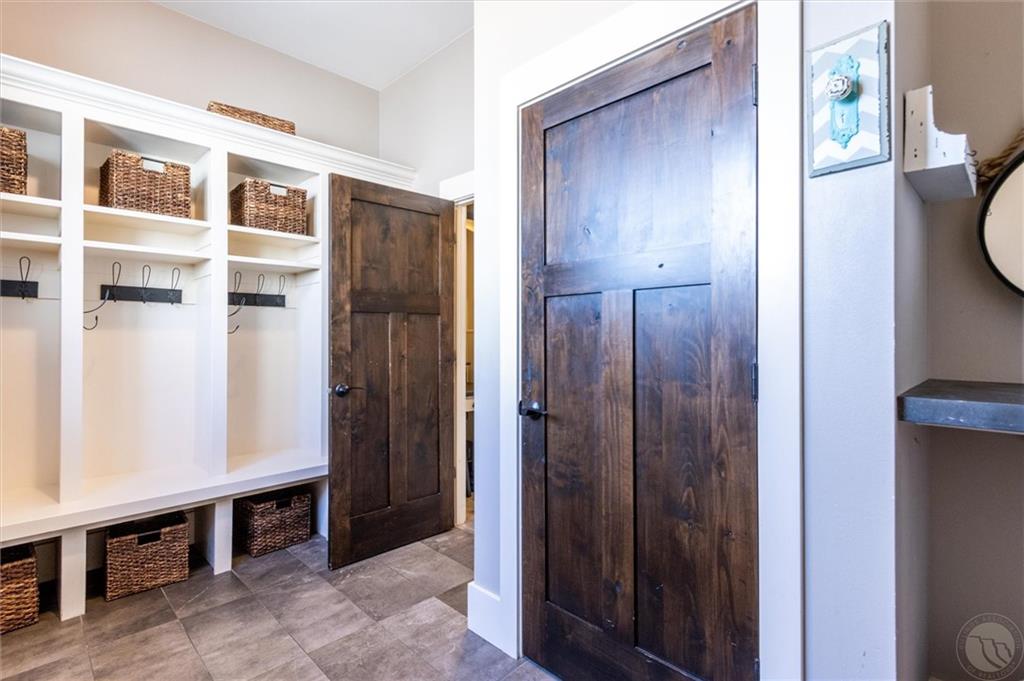 4206 Woodgrove Drive Property Photo 13
