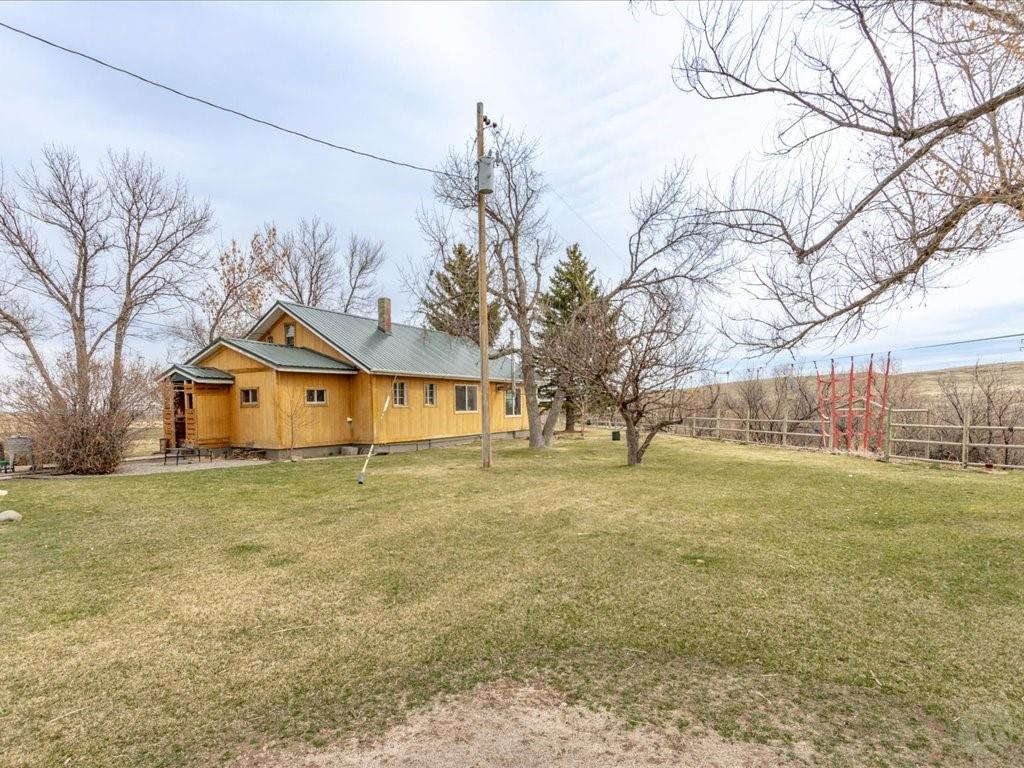 7954 Popelka Road Property Photo