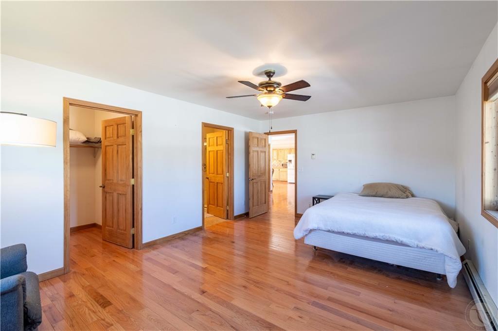 3 Harms Property Photo 14