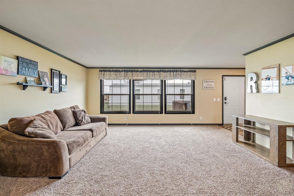 412 2nd Street Ne Property Photo 5