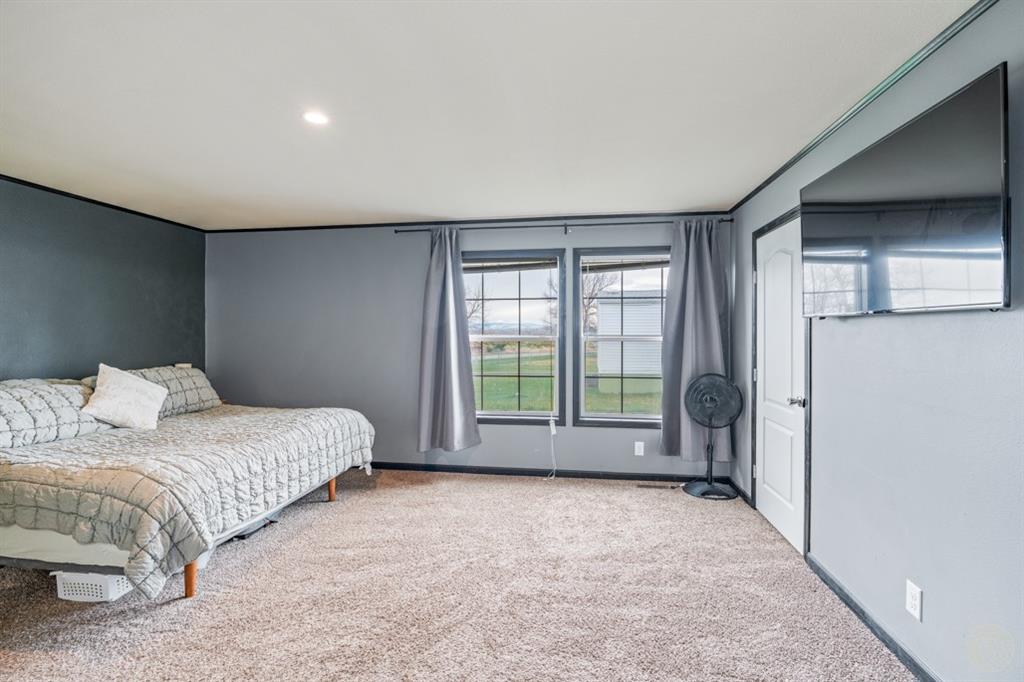 412 2nd Street Ne Property Photo 18