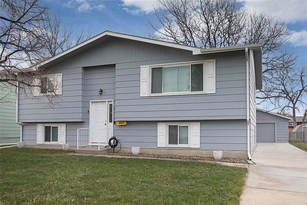 709 8th Ave Property Photo