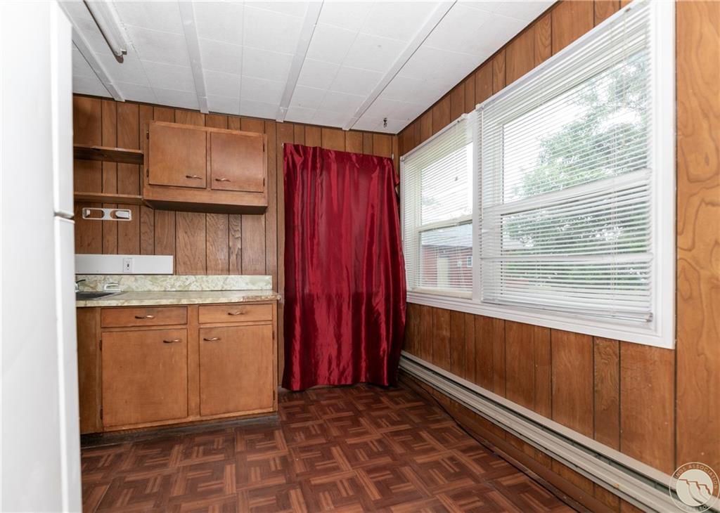 2493 2nd Street Property Photo 4