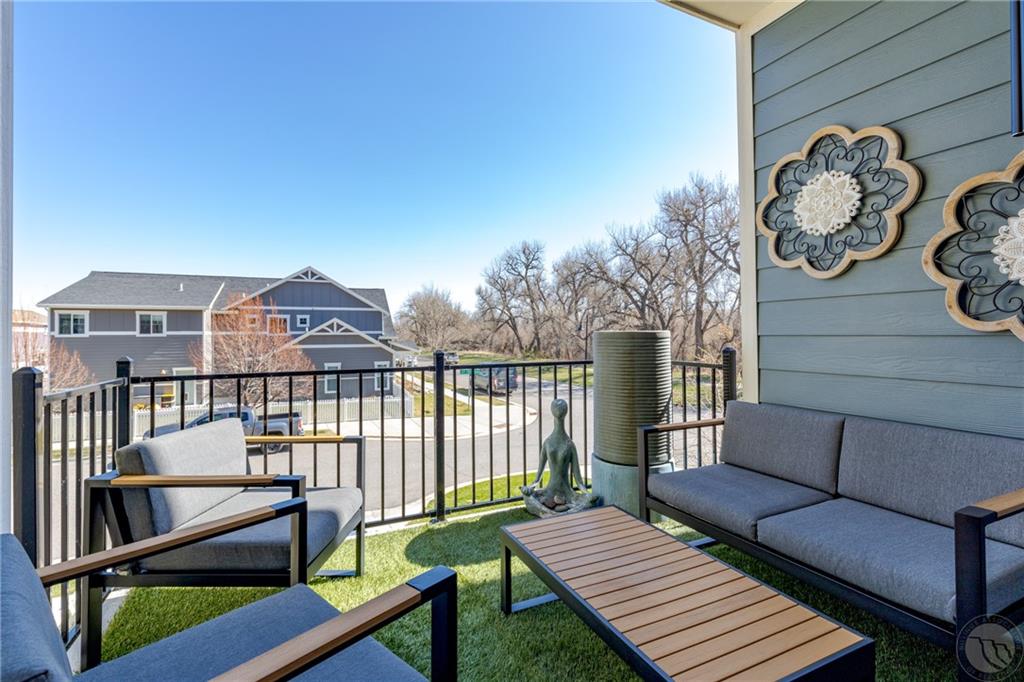 1860 Songbird Drive Property Photo 16