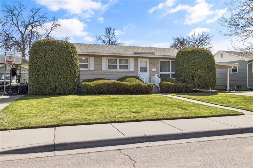 1114 Cook AVENUE Property Photo 1