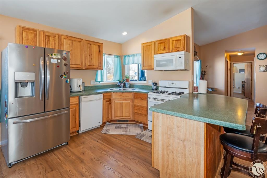 1635 Grape Street Property Photo 7