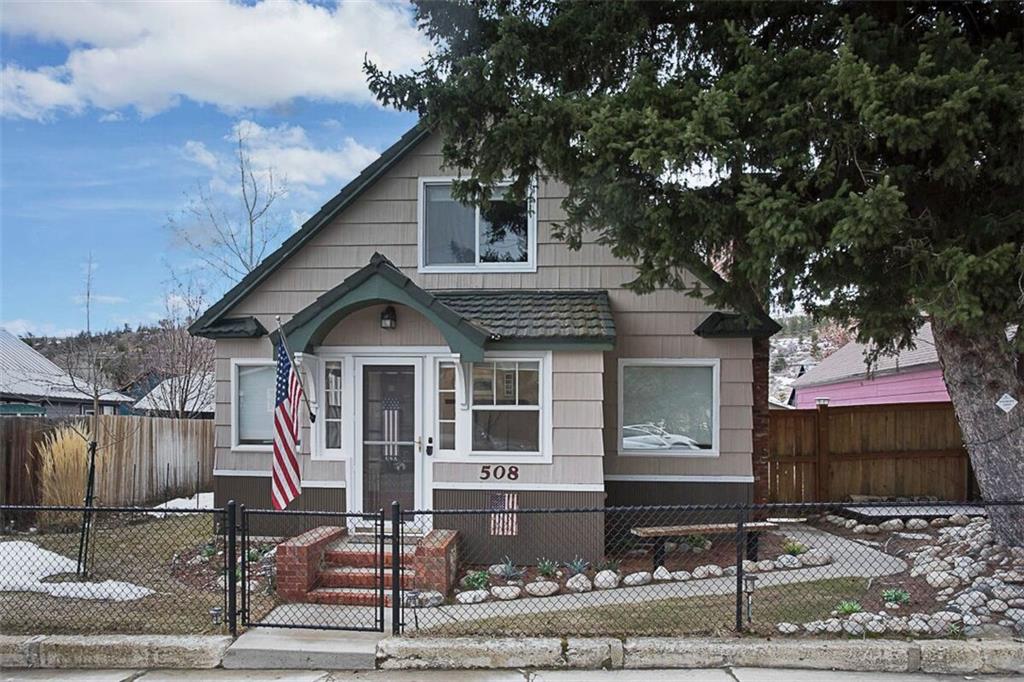 508 S Broadway Property Photo