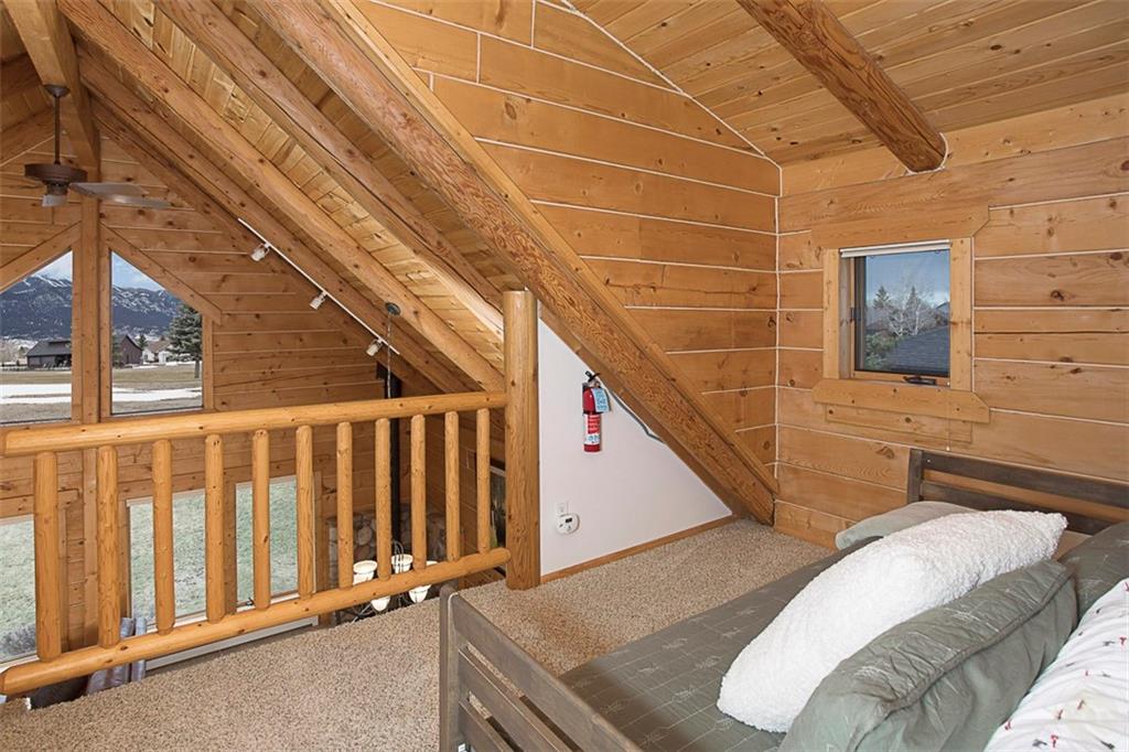 1470 Lazy M Street Property Photo 24