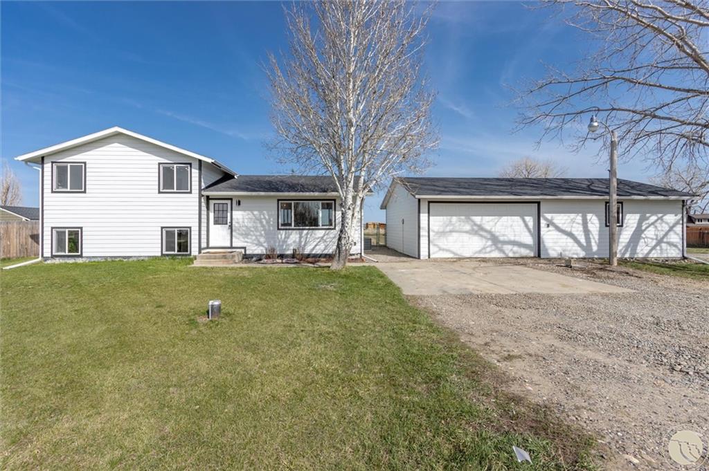 5739 Creekview Dr