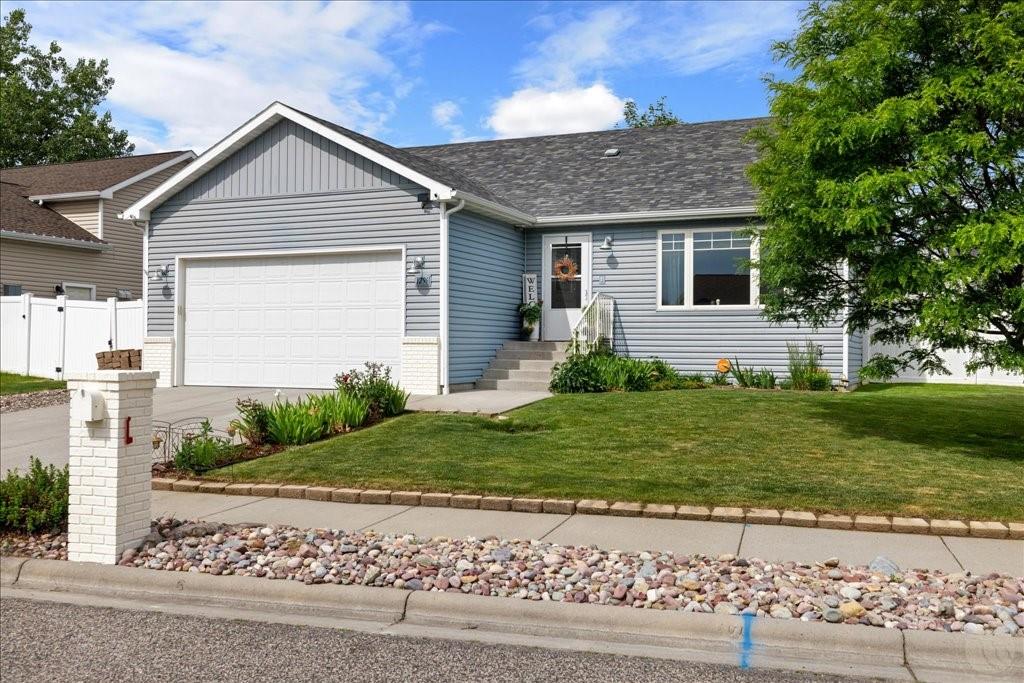 1296 Mirror Lake Lane Property Photo 1