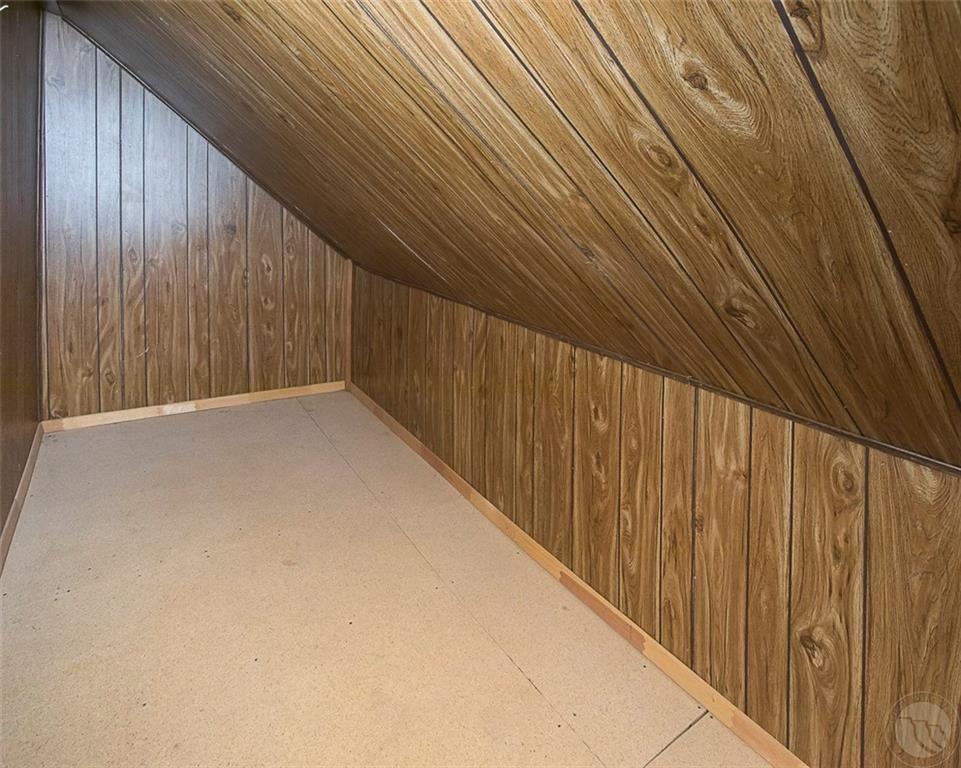 607 Adams Ave S Property Photo 30
