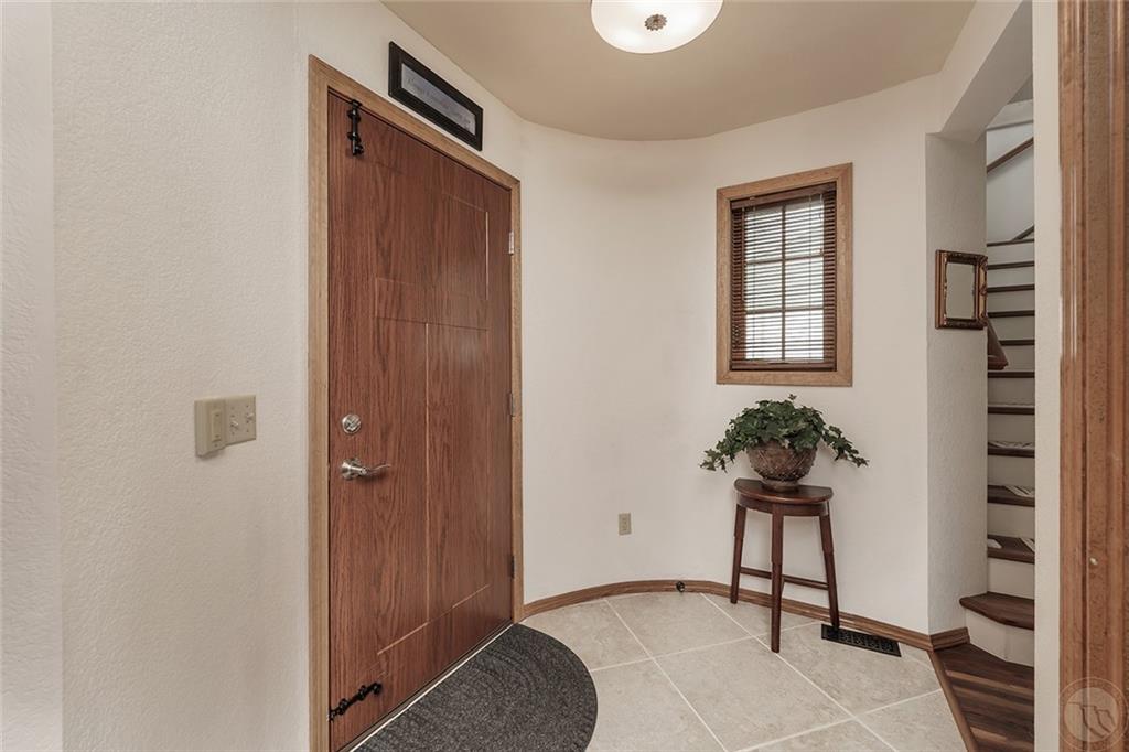 4427 Palisades Park Drive Property Photo 5