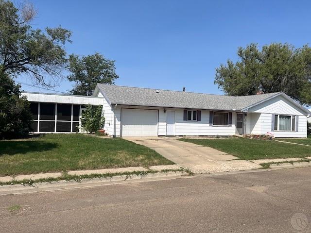 202 2nd Avenue W Property Photo 1