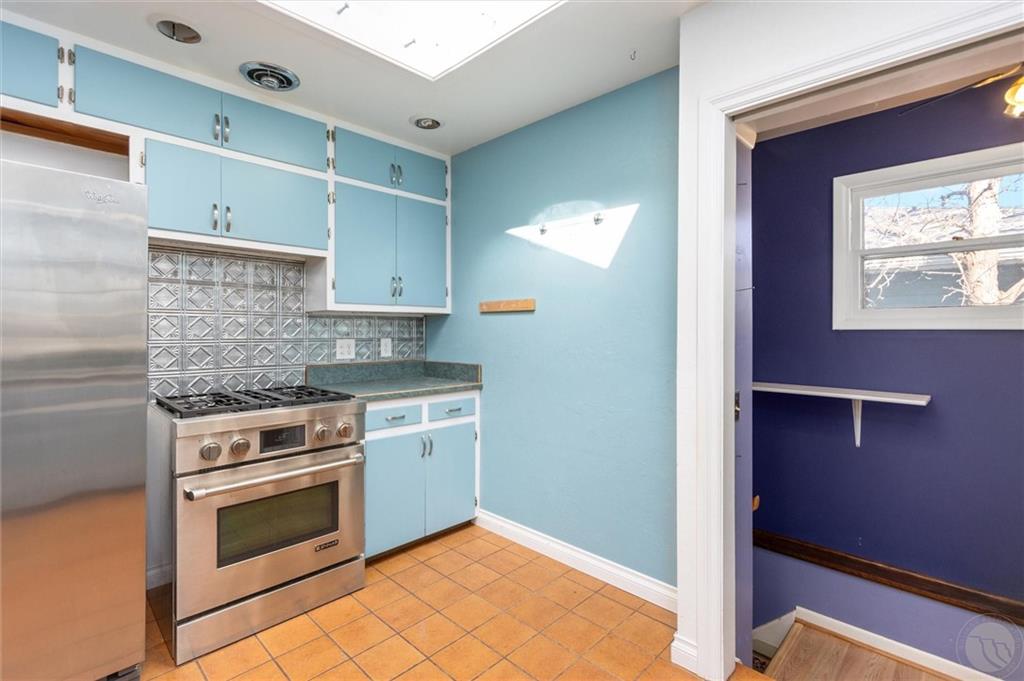 1418 Avenue F Property Photo 13