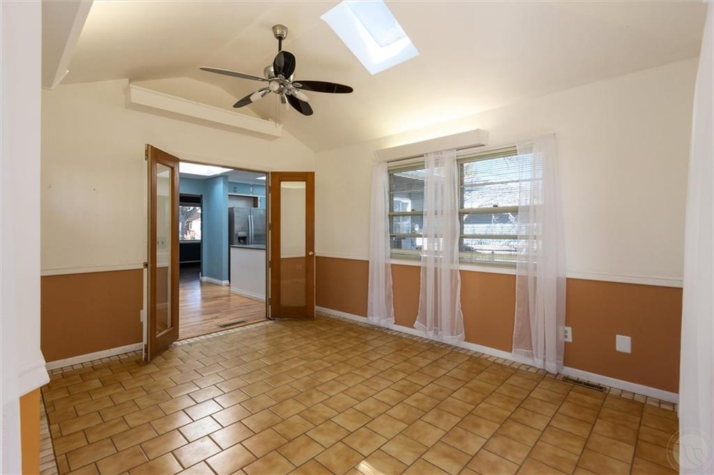 1418 Avenue F Property Photo 16
