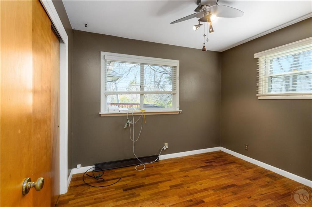 1418 Avenue F Property Photo 19