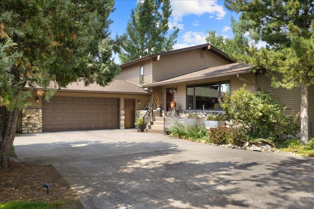 5741 Lazy Lane Property Photo 1