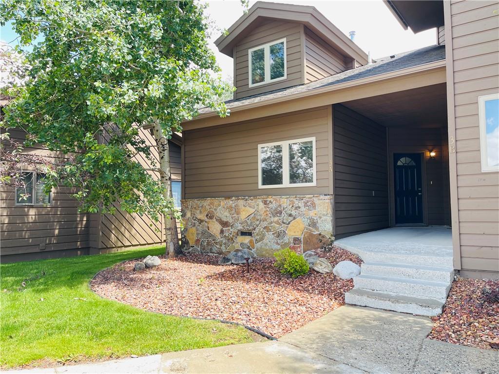898 Uppper Continental #3a Property Photo