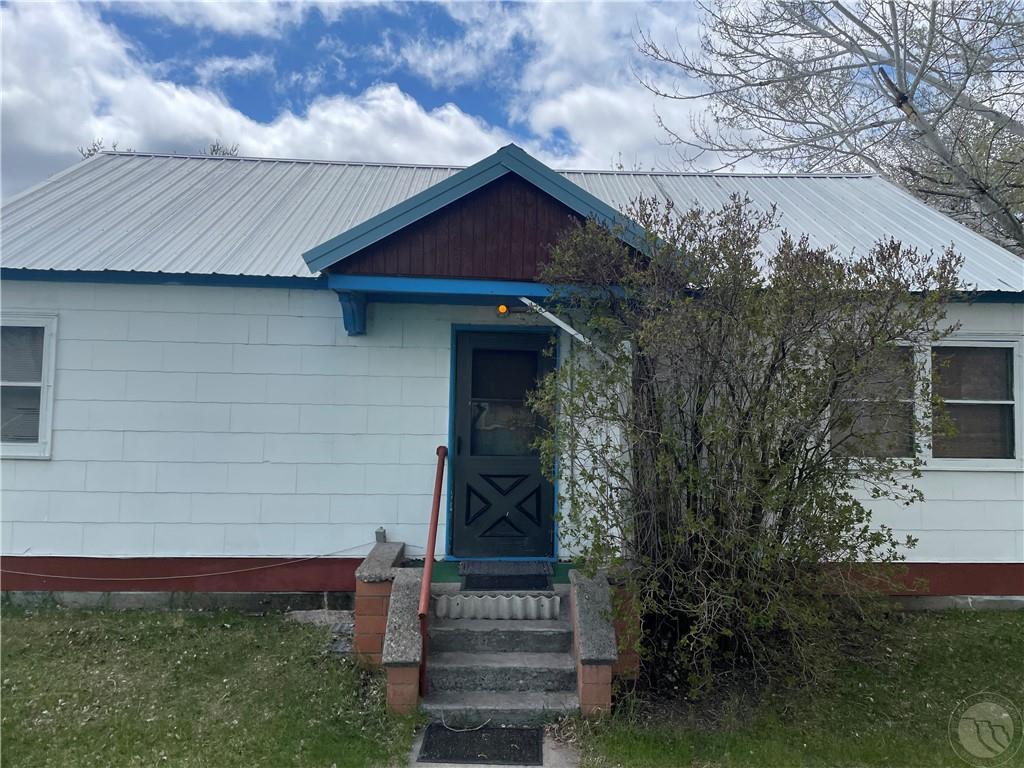 2485 2nd Street Property Photo