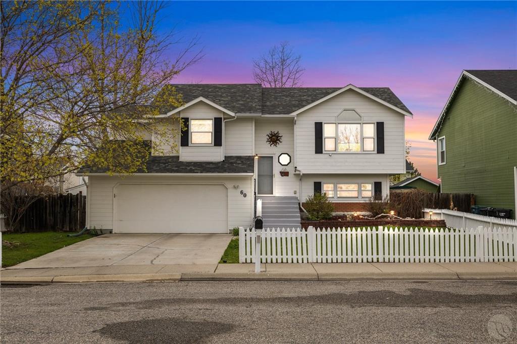 60 White Sands Drive Property Photo 1