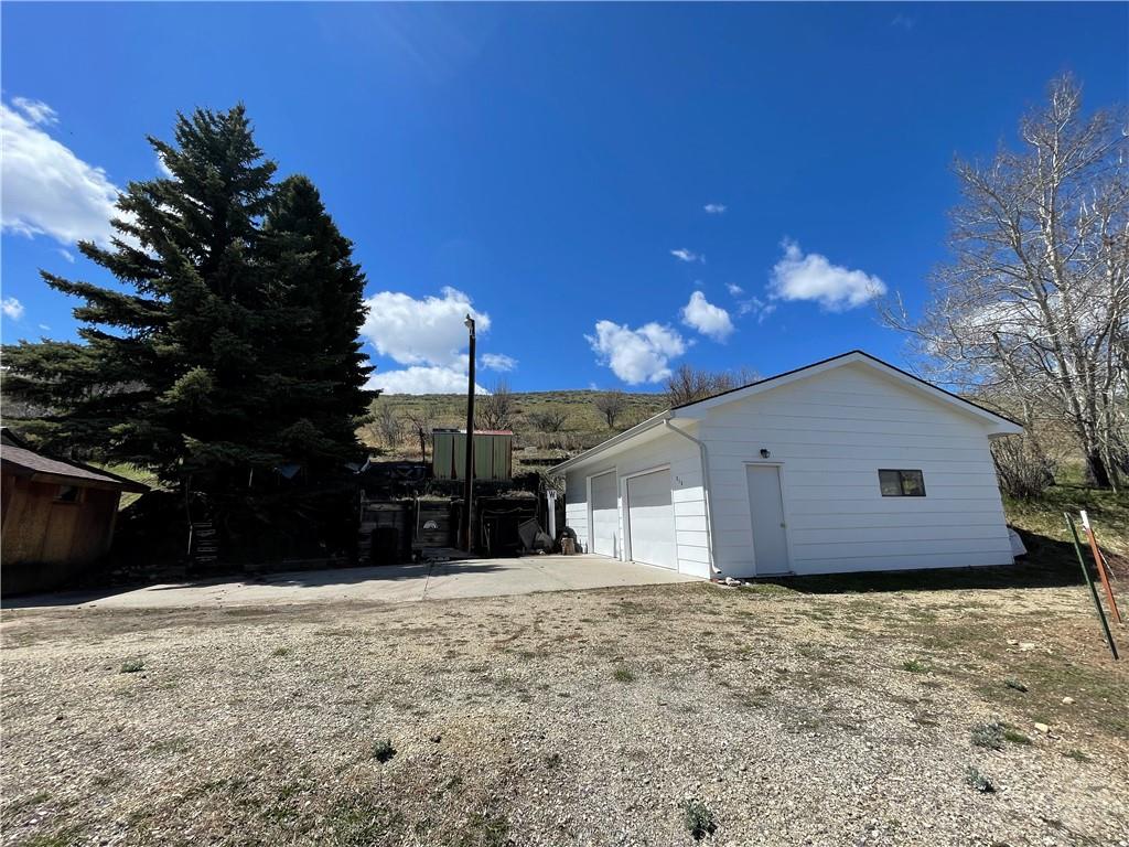 213 Nutting Row Property Photo 2