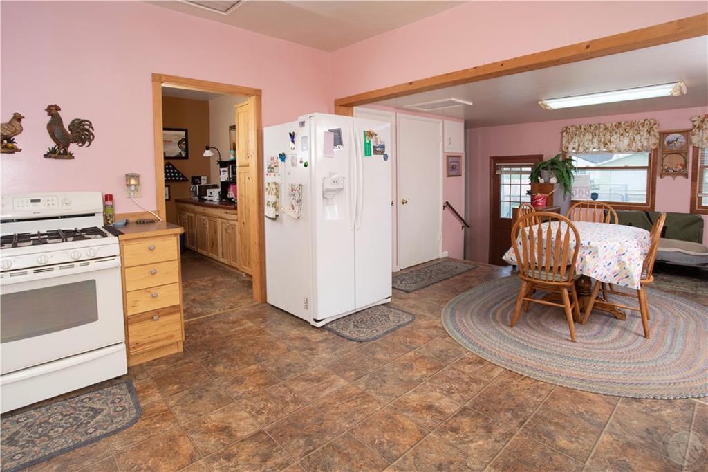 107 N Crawford Avenue Property Photo 12