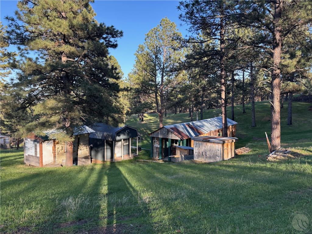 32 Spring Hollow Road Property Photo