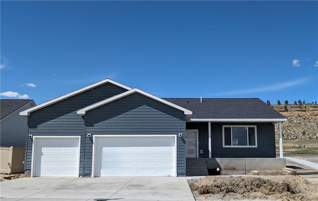 2218 Modera Avenue Property Photo