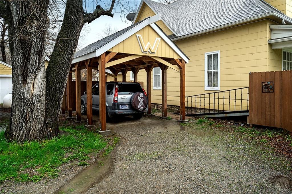 43 N Woodard Ave Property Photo 27
